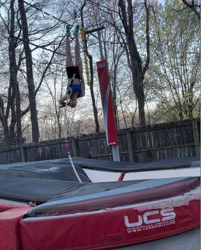 Pole Vault Training for North and South Carolina [KMR Athletics]